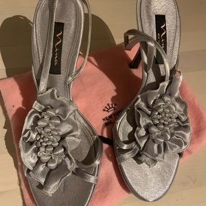 Nina - size 9.  Worn for 20 minutes.  Original bag